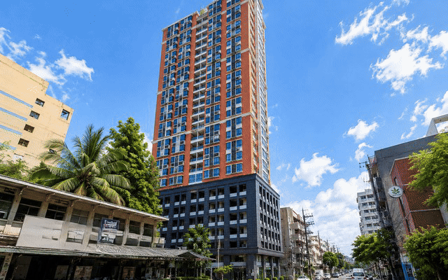 Property main image