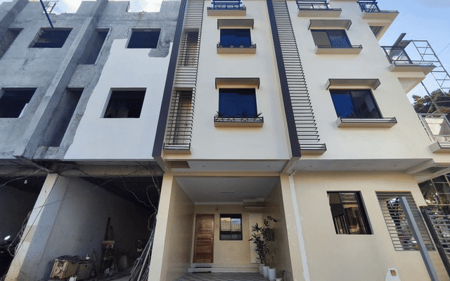 Property main image