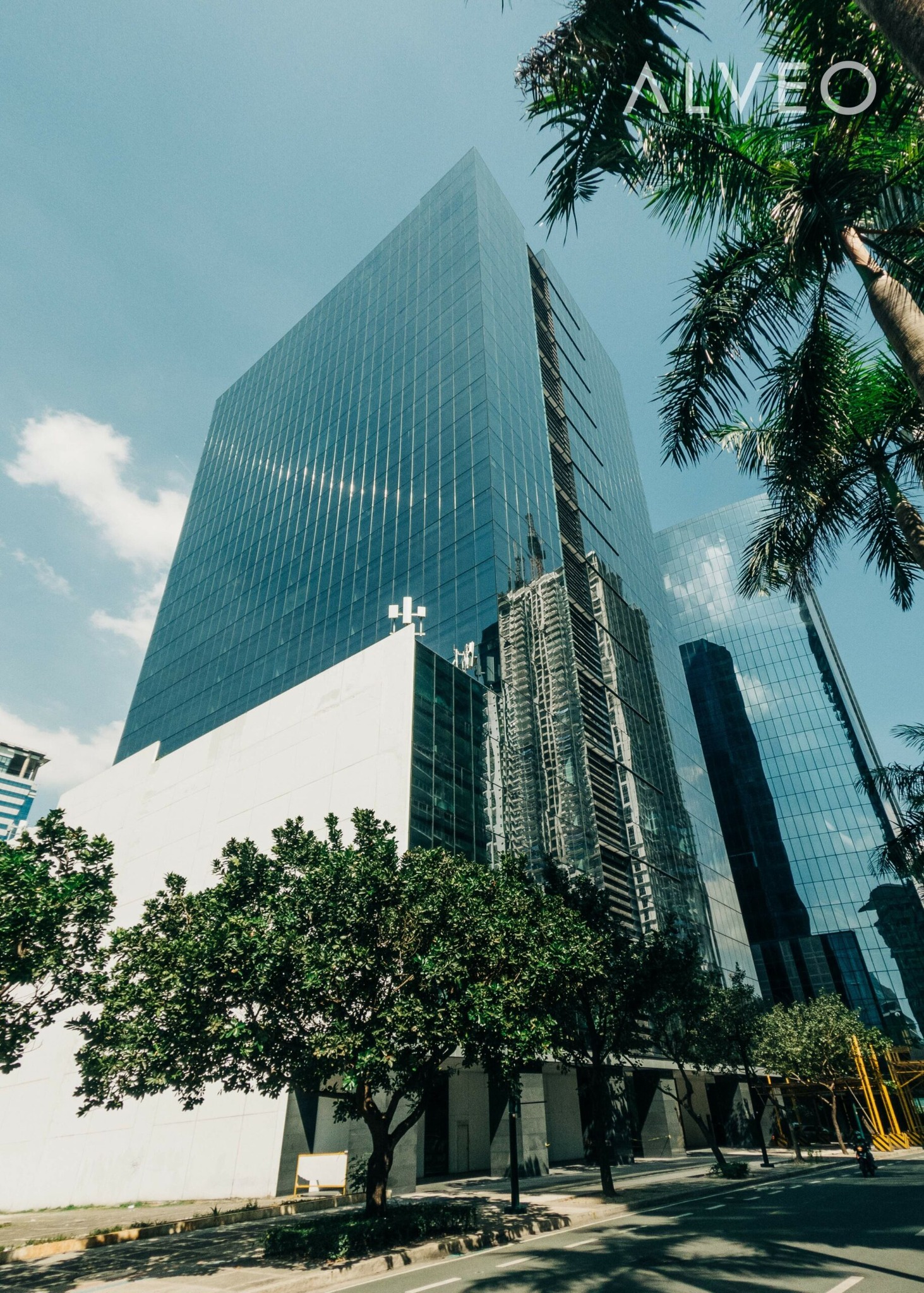 ₱90M – BGC OFFICE SPACE FOR SALE