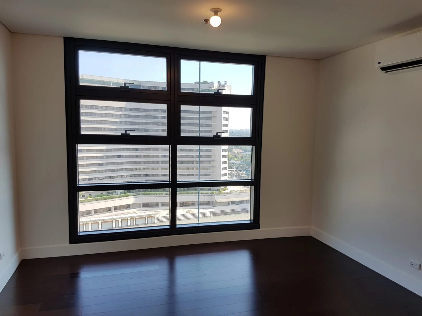 1 Bedroom CONDOMINIUM for Sale in Garden Towers