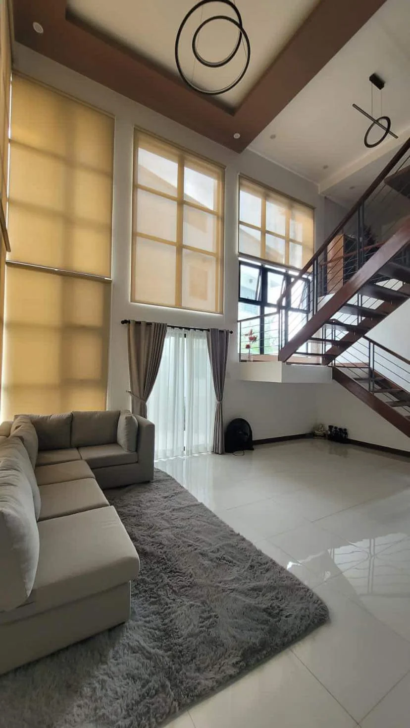 5 Bedroom House & Lot for Sale in Filinvest 2 Batasan Hills