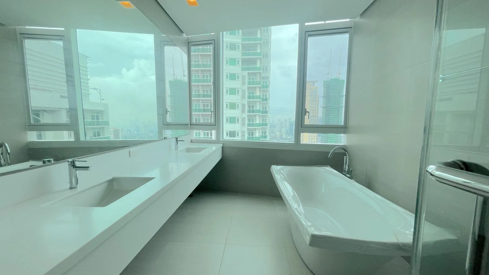 Park Terraces | 3BR 272sqm Condo for Rent in Makati City