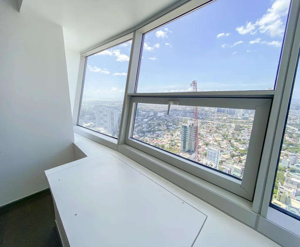 3 Bedroom Condominium for Sale in The Imperium - Pasig City