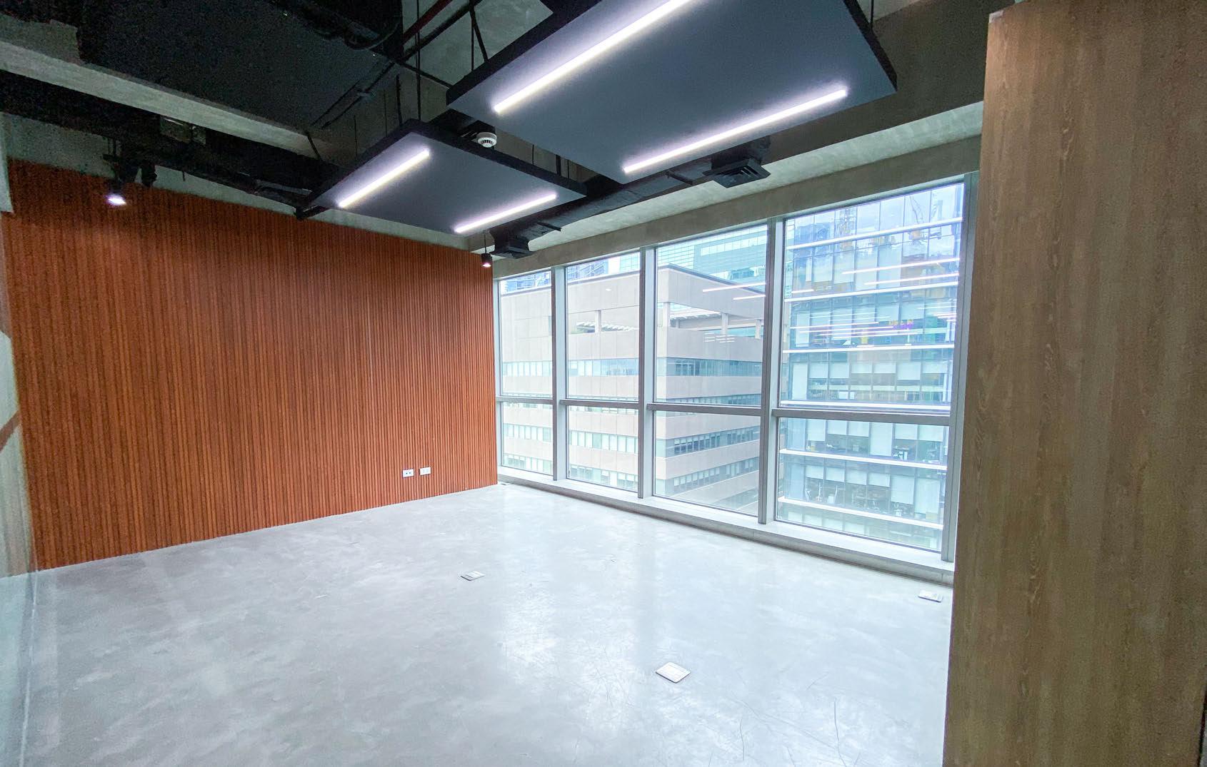 For Lease Office Space in BGC with Minor Improvements and 24/7 Accessibility