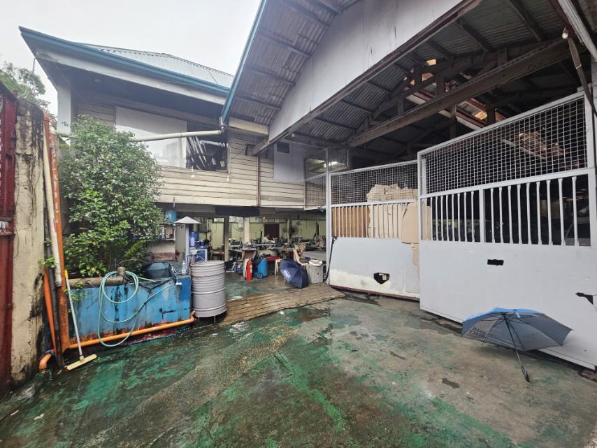 700 SQM COMMERCIAL LOT WITH WAREHOUSE – MARIKINA