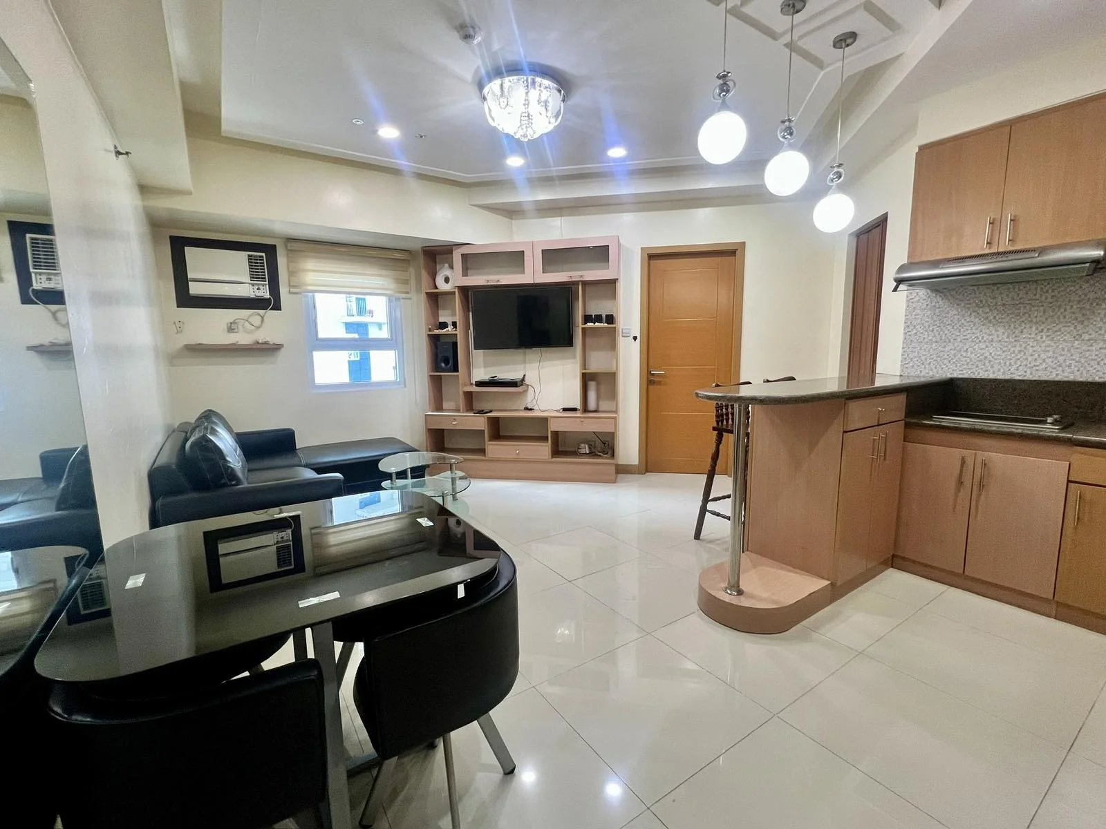 1 Bedroom Condominium for Sale in Trion Tower