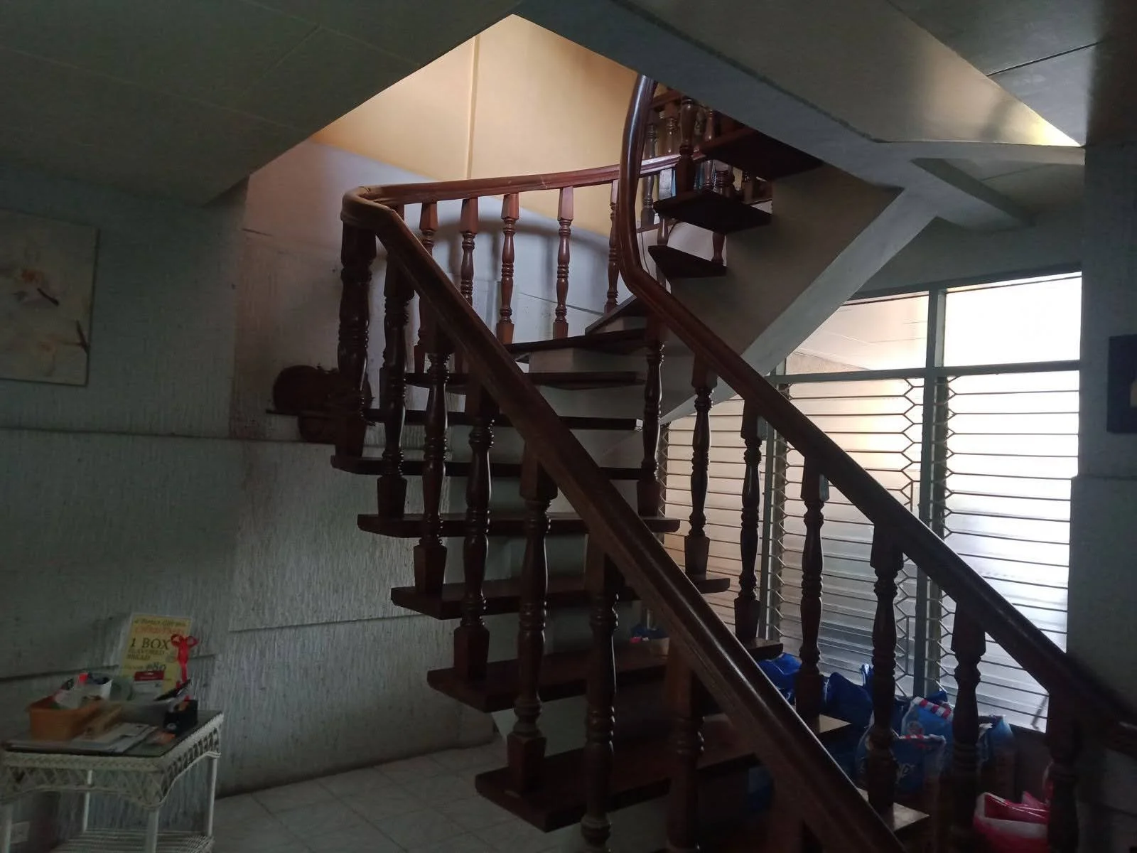 4 Bedroom HOUSE & LOT for Sale in De Castro Subdivision