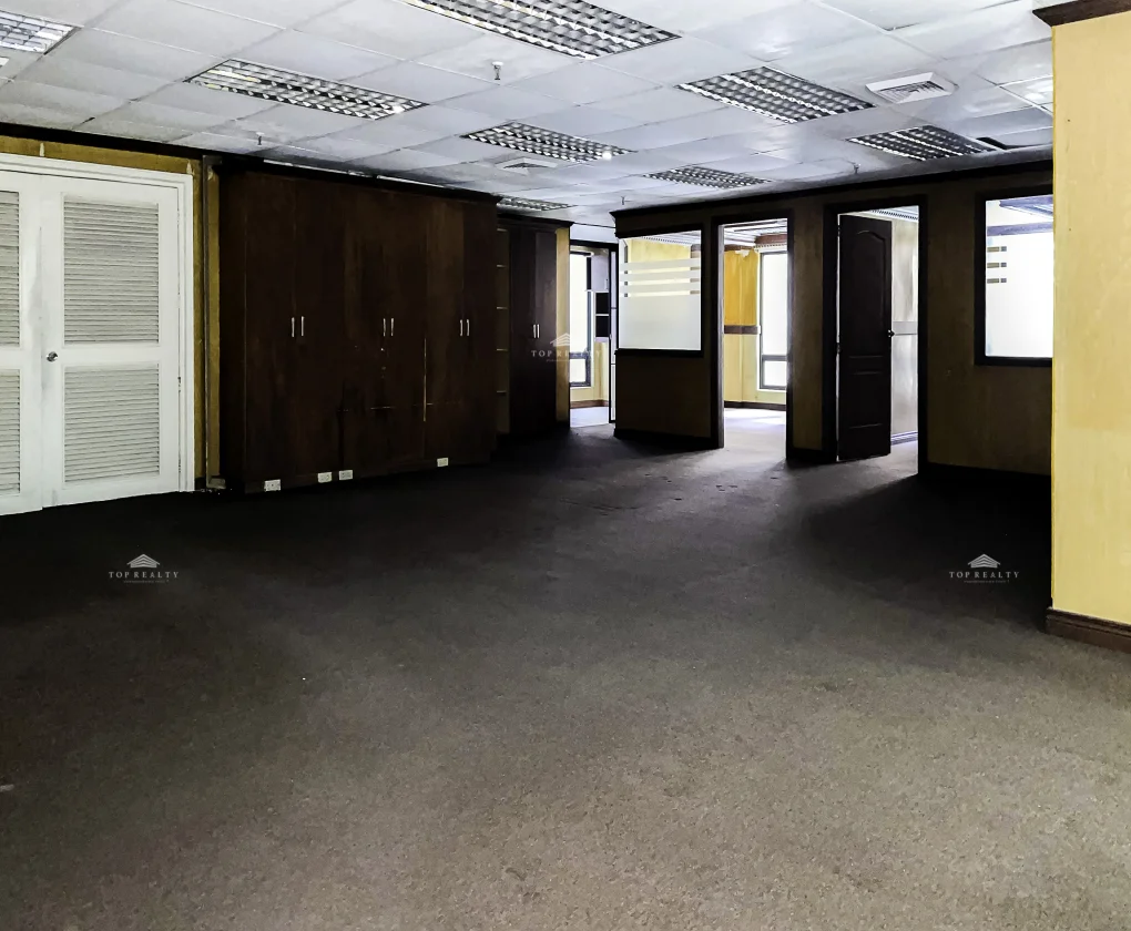 Office Space for Rent in Emerald Building