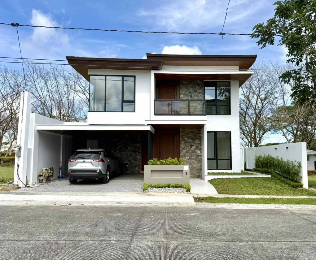 4 Bedroom House & Lot for Sale in Treveia Nuvali