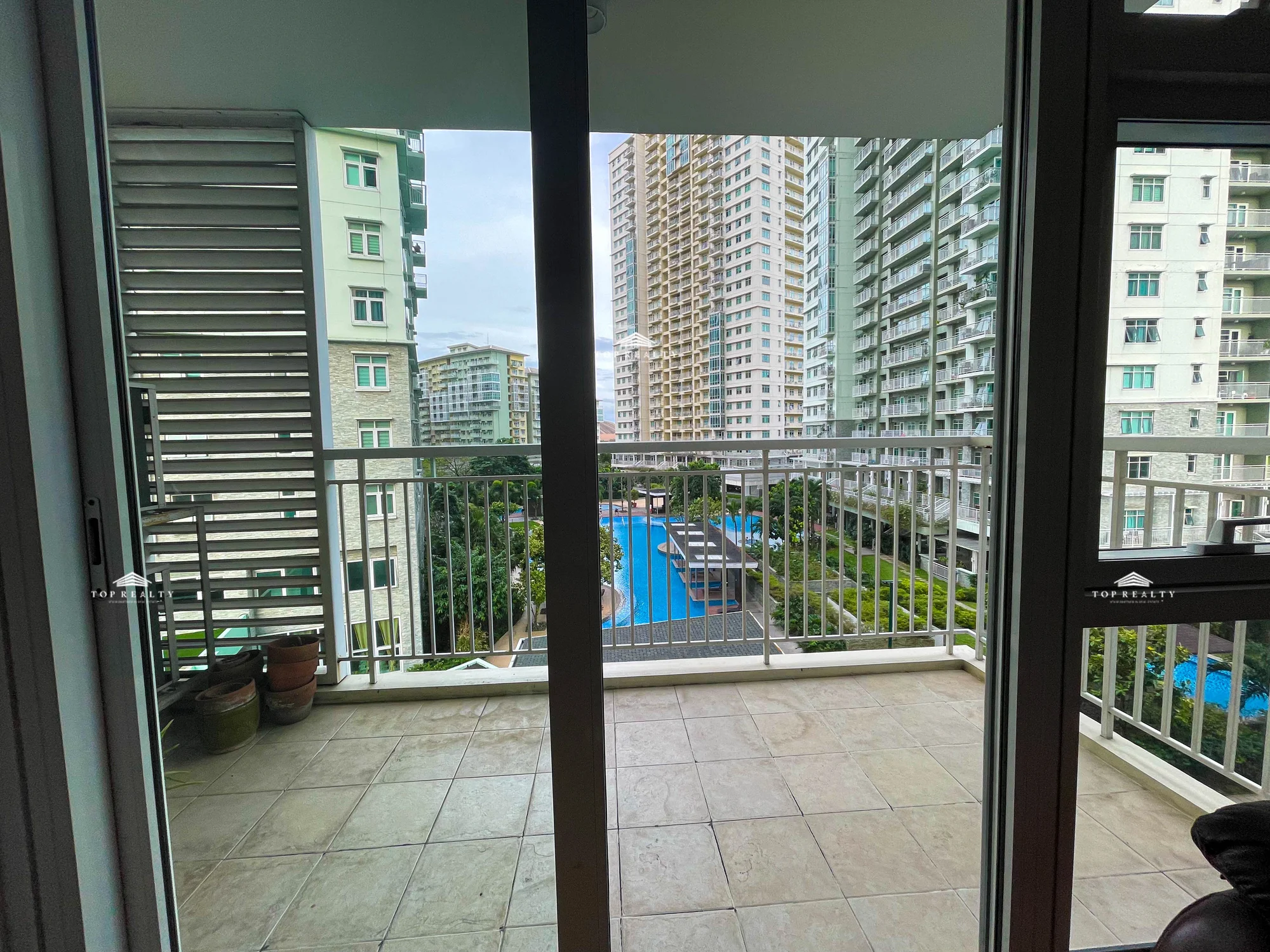 3 Bedroom Condominium for Sale in Two Serendra