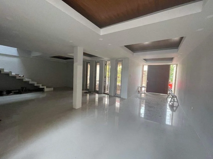 4 Bedroom House & Lot for Sale in Better Living Subdivision
