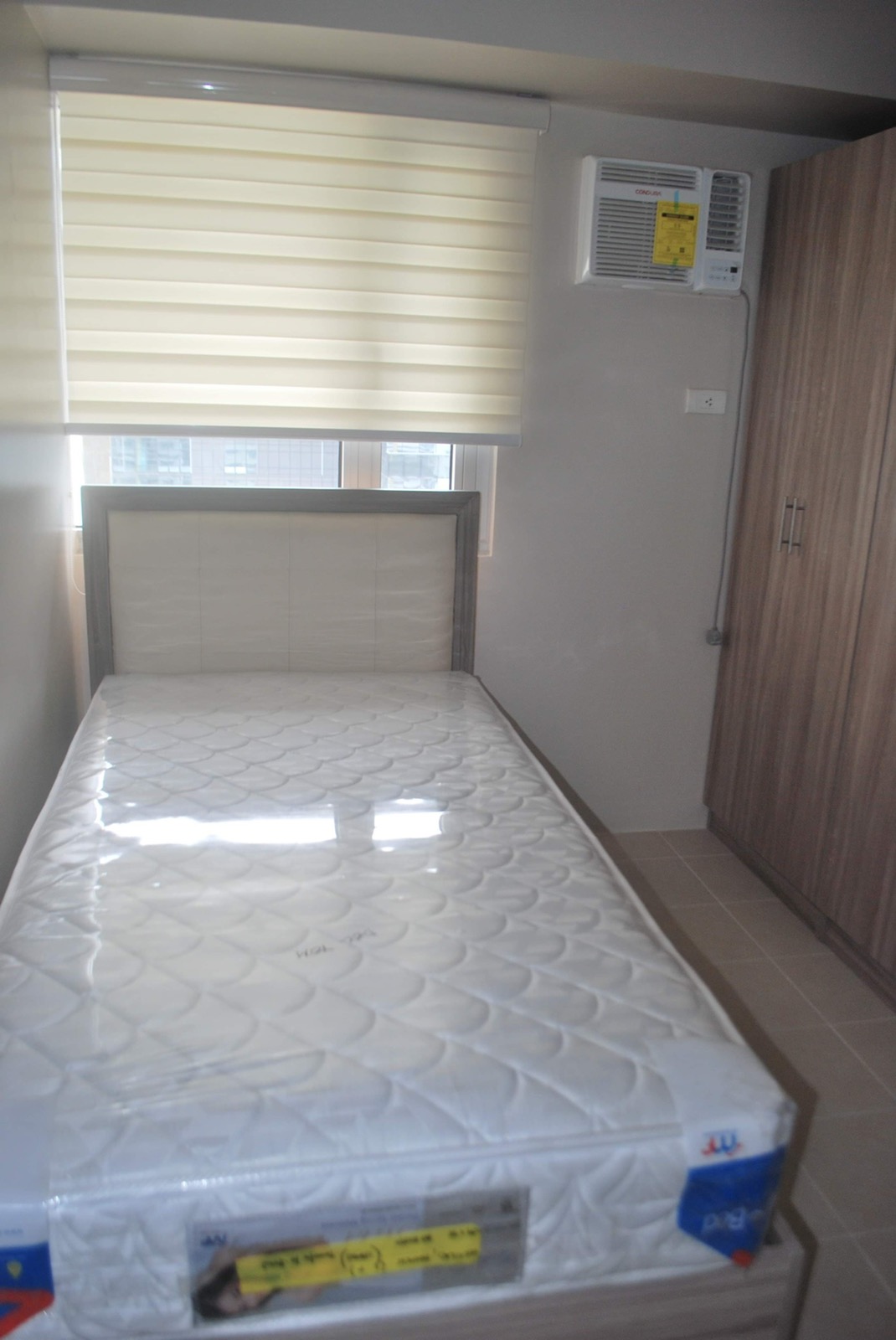 2BR Condo For Rent at Avida Towers 9th Avenue - Taguig