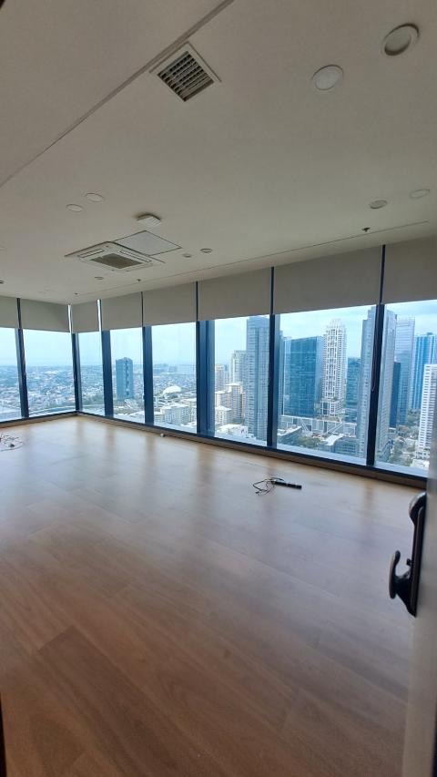 Prime Office Space with 24/7 Accessibility for Lease in the Heart of BGC