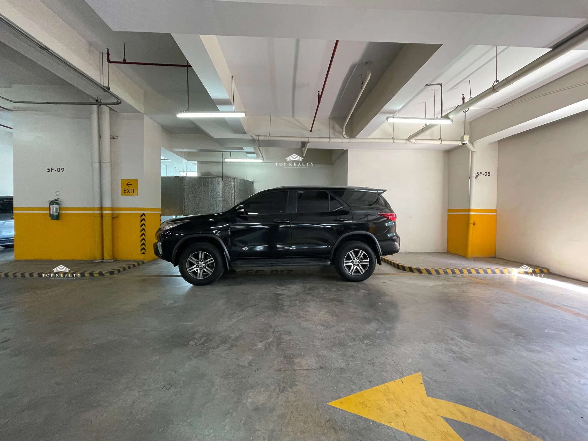 1 Bedroom Condominium for Sale in One Uptown Residences