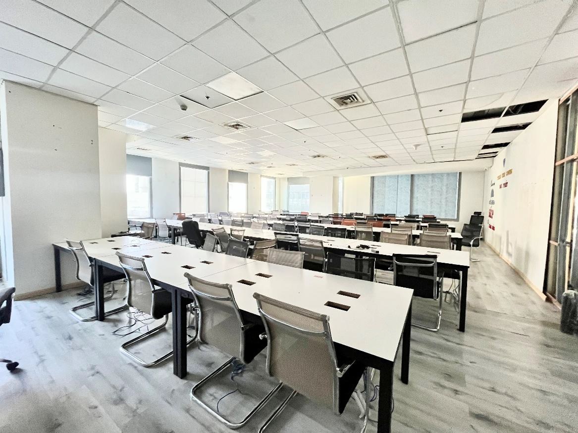 Very Affordable Fully- Furnished and Fully- Fitted Whole Floor Office Space for Lease in Makati with 24/7 Accessibility