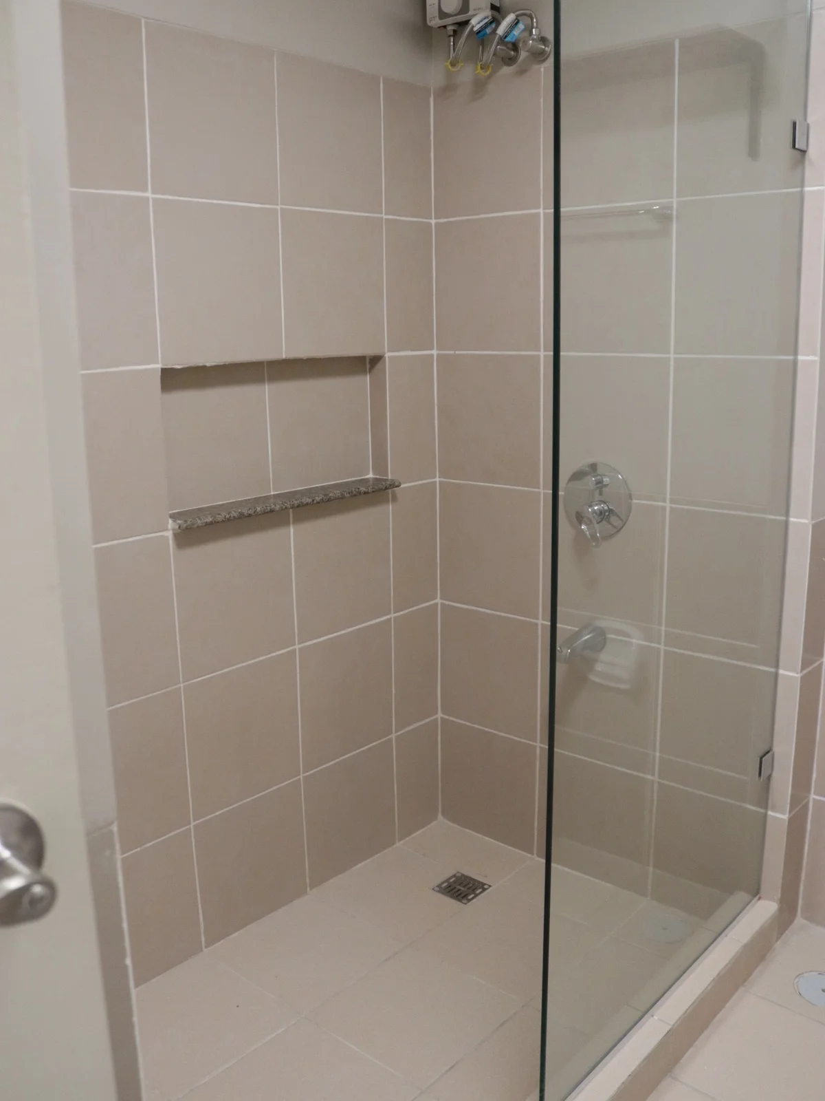 Prisma Residence - 2-Bedroom Condo For Sale in Pasig City