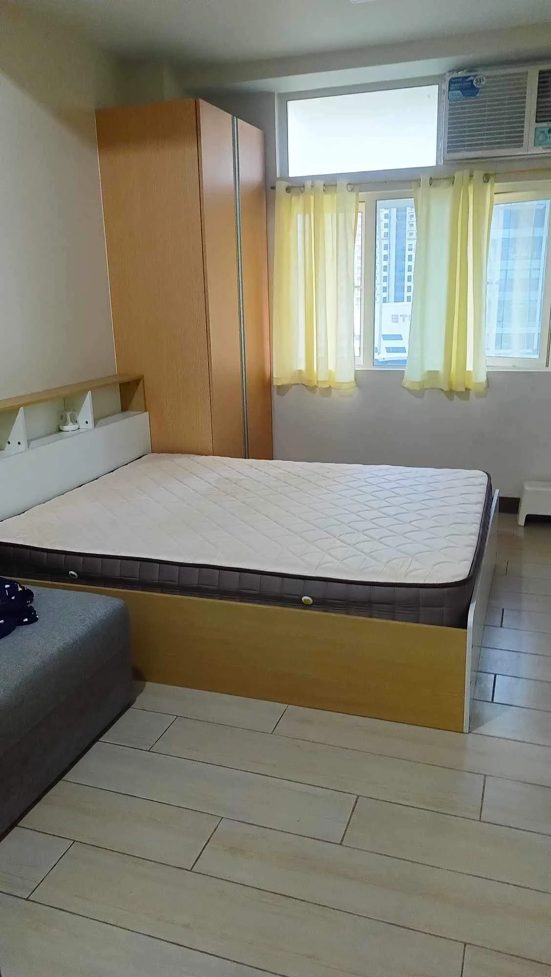 Condominium for Rent in San Antonio Residences