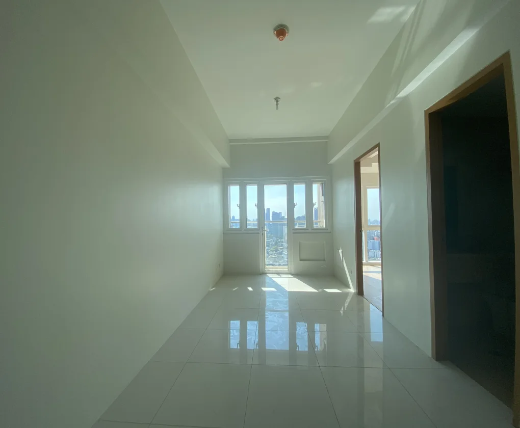 1 Bedroom Condominium for Sale in Madison Park West - Taguig City -  Bgc