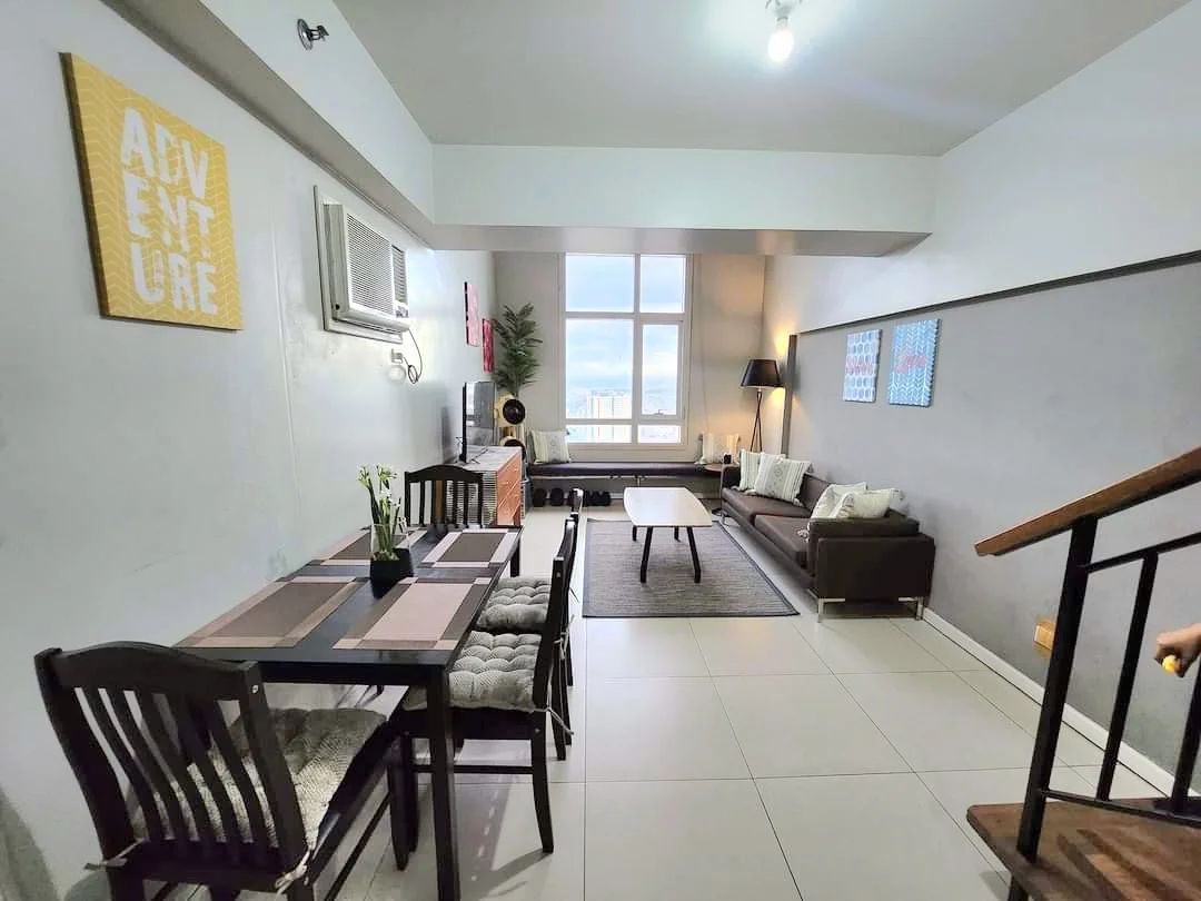 1 Bedroom Condominium for Sale in The Columns Legazpi Village