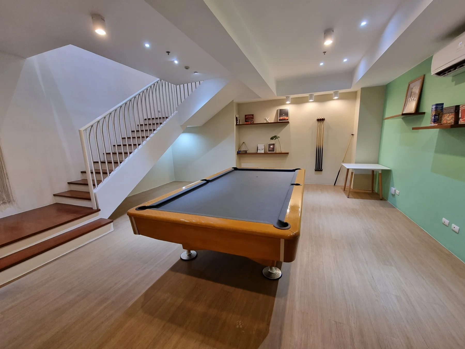 Condominium for Sale in The Veranda