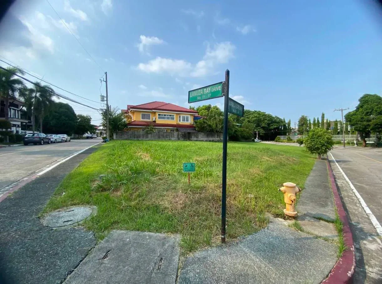 Southbay Gardens | Lot for Sale in Parañaque City