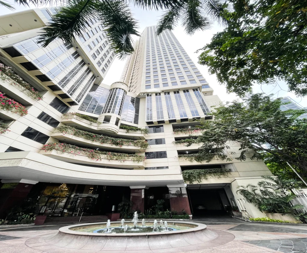 3 Bedroom Condominium for Sale in The Salcedo Park