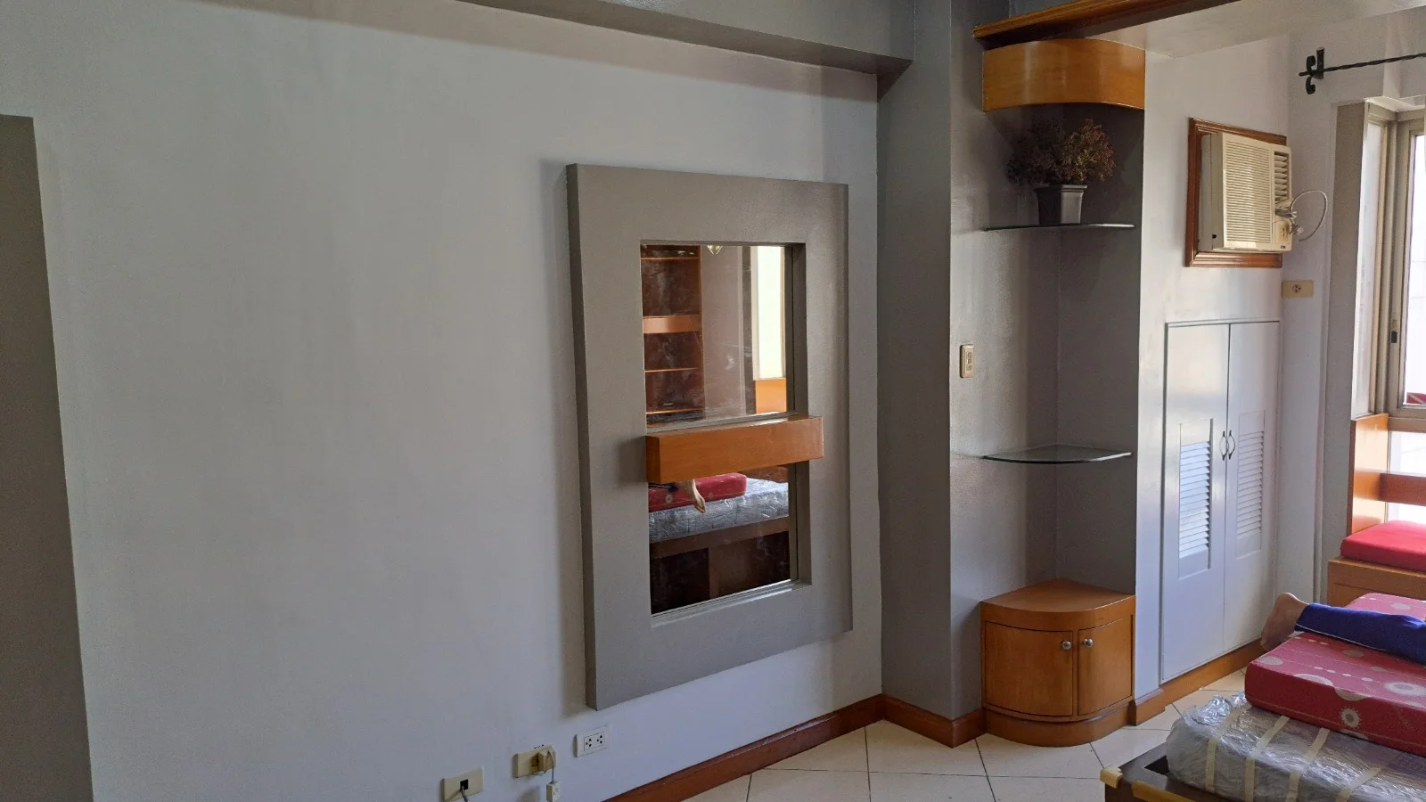 Condominium for Sale in Paseo Parkview