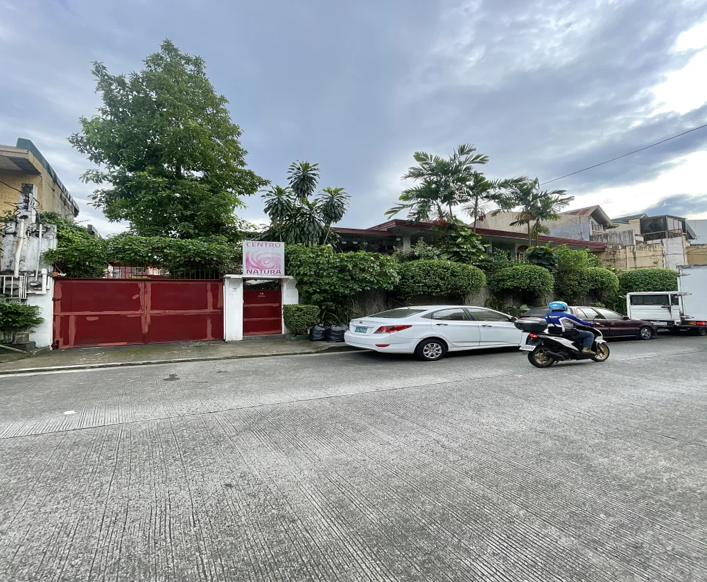 House & Lot for Sale in Quezon City