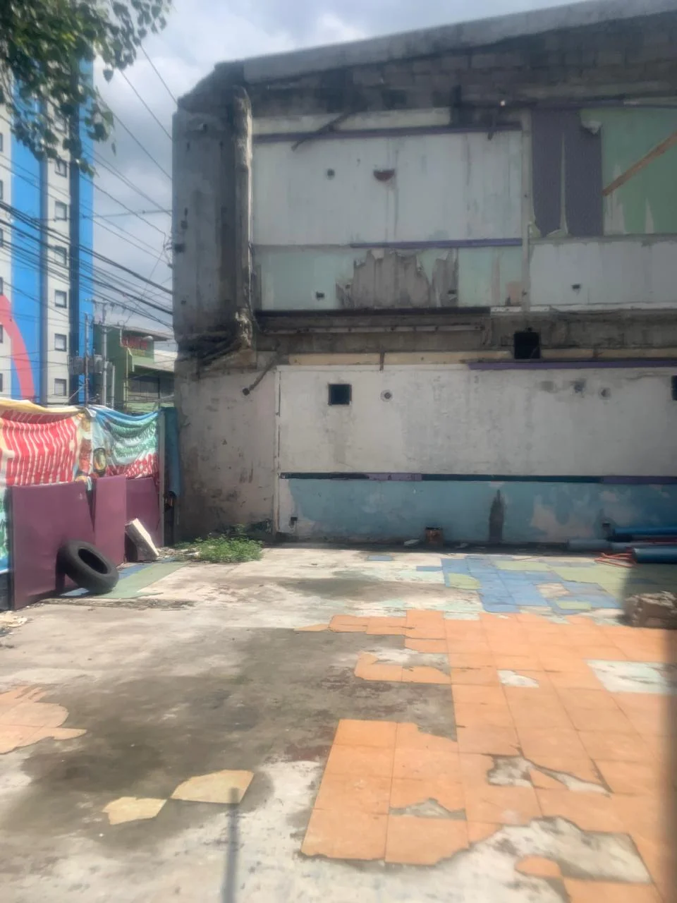 Lot for Sale in P. Burgos & Makati Ave. Commercial Lot Only