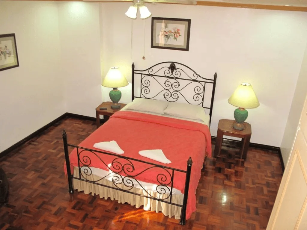 Travelers Inn Condominium | 1BR 50sqm Condo for Sale in Makati City