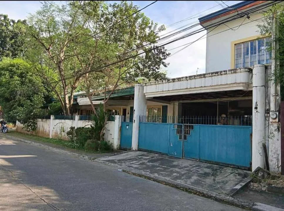 4 Bedroom House & Lot for Sale in Filinvest East