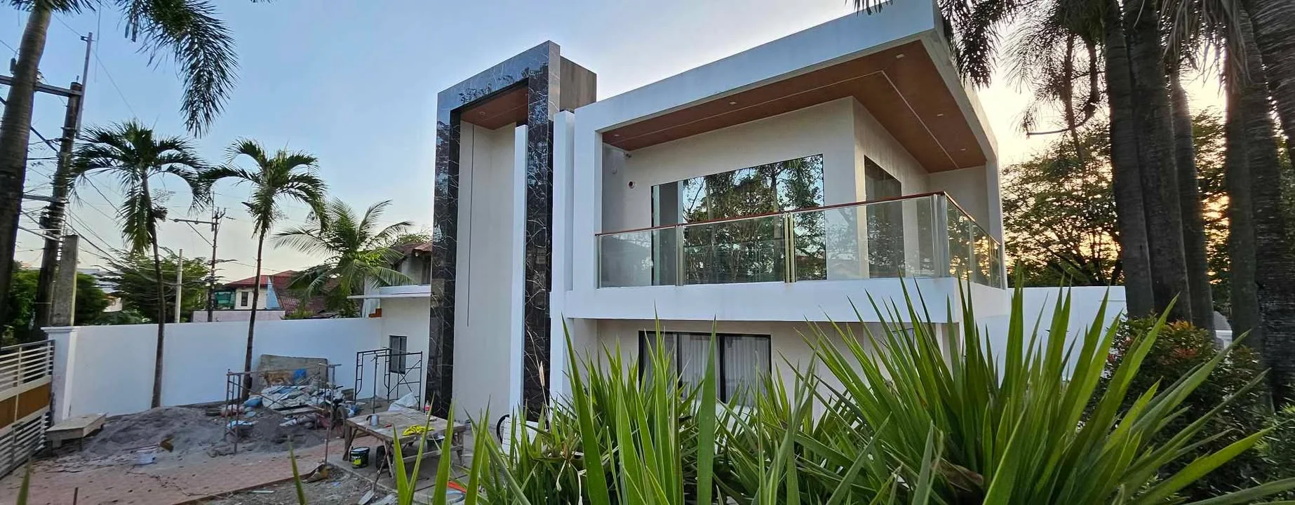 Brookside Hills Subdivision Cainta | 6BR 650sqm House & Lot for Sale in Rizal