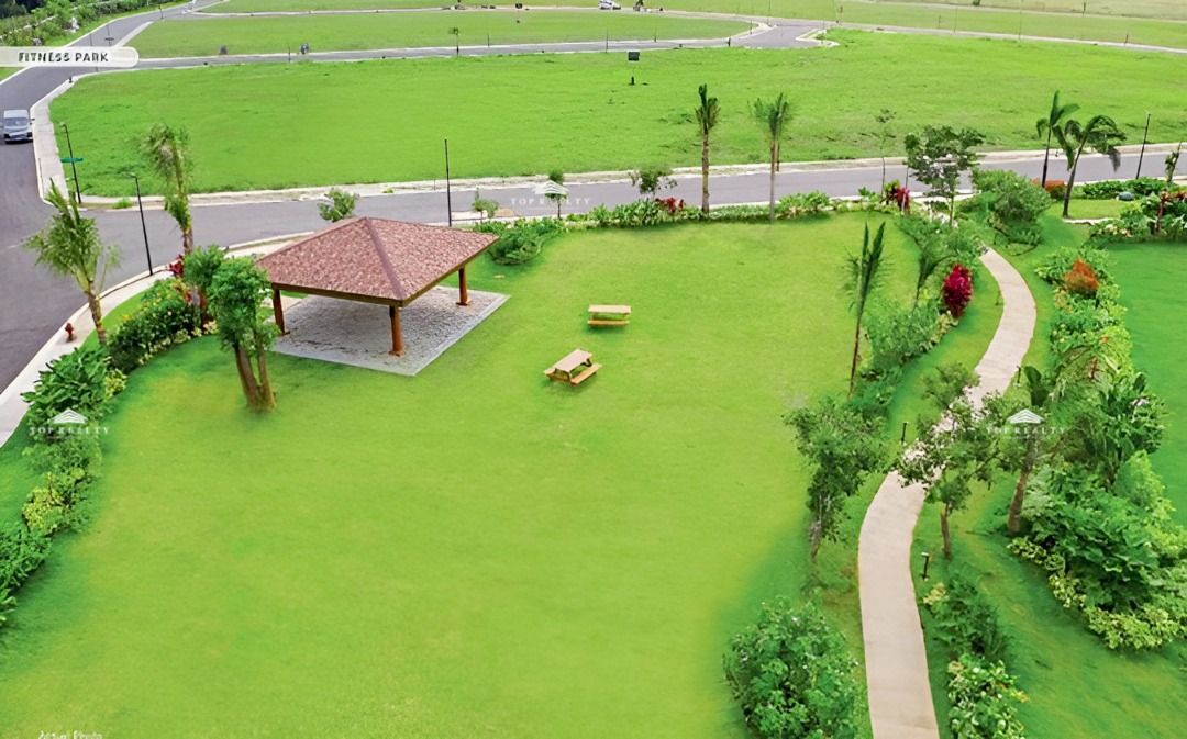 Prime Corner Lot for Sale in Carmelray at Calamba, Laguna 489 sqm