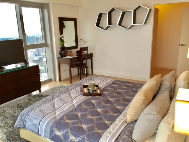 3 Bedroom Condominium for Rent in One Shangri-la Place