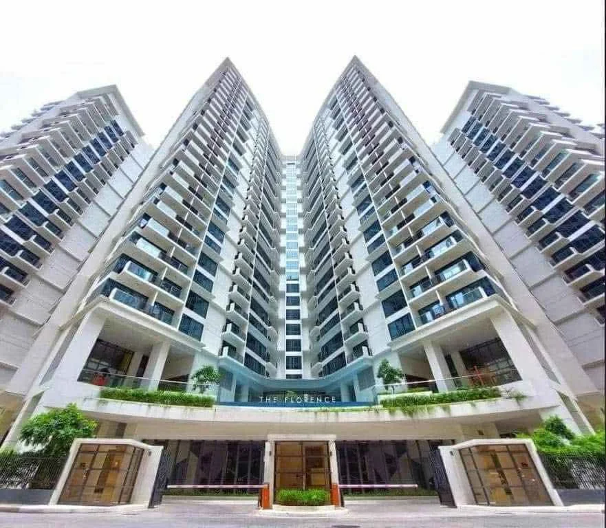 1 Bedroom Condominium for Sale in The Florence