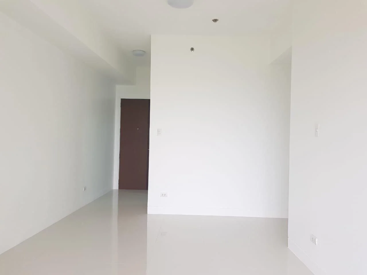 2 Bedroom Condominium for Sale in Bellagio 3