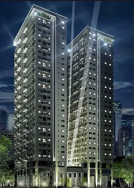 3 Bedroom Condominium for Sale in Signa Residences