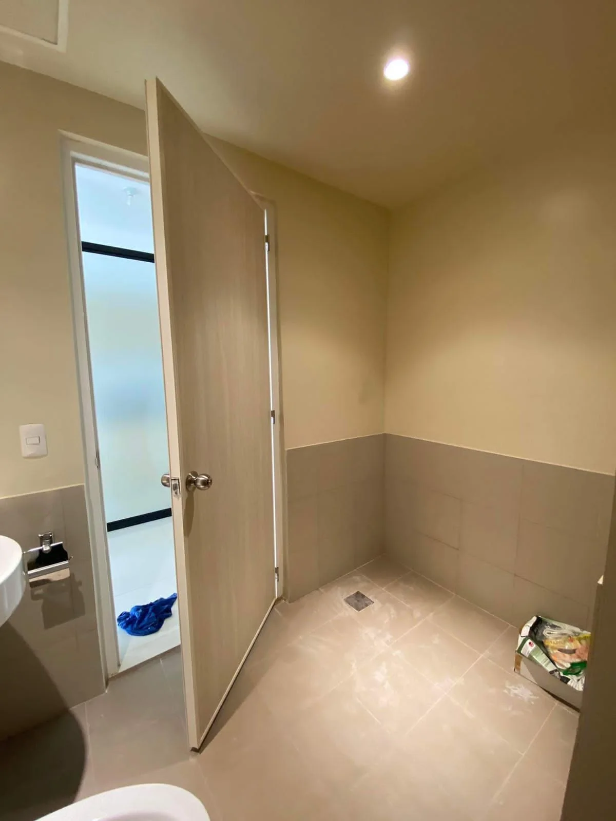 1 Bedroom Condominium for Sale in The Montane