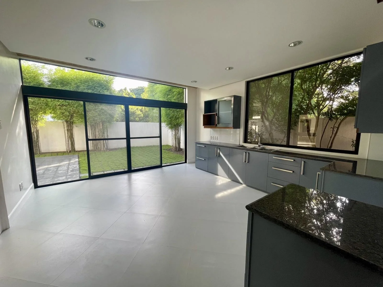 4 Bedroom House & Lot for Sale in Ayala Southvale Sonera