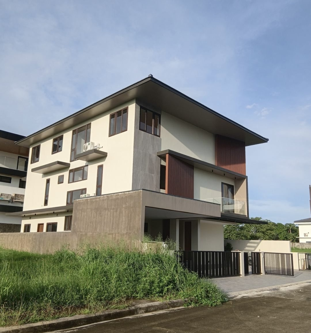 Alabang West House for Sale - Brand New Lowest in the Market