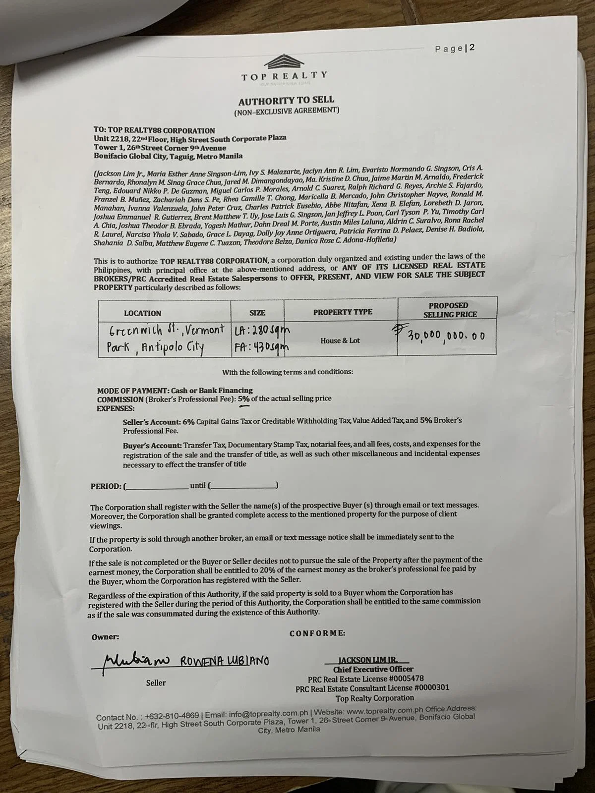 5 Bedroom House & Lot for Sale in Vermont Park Executive Village