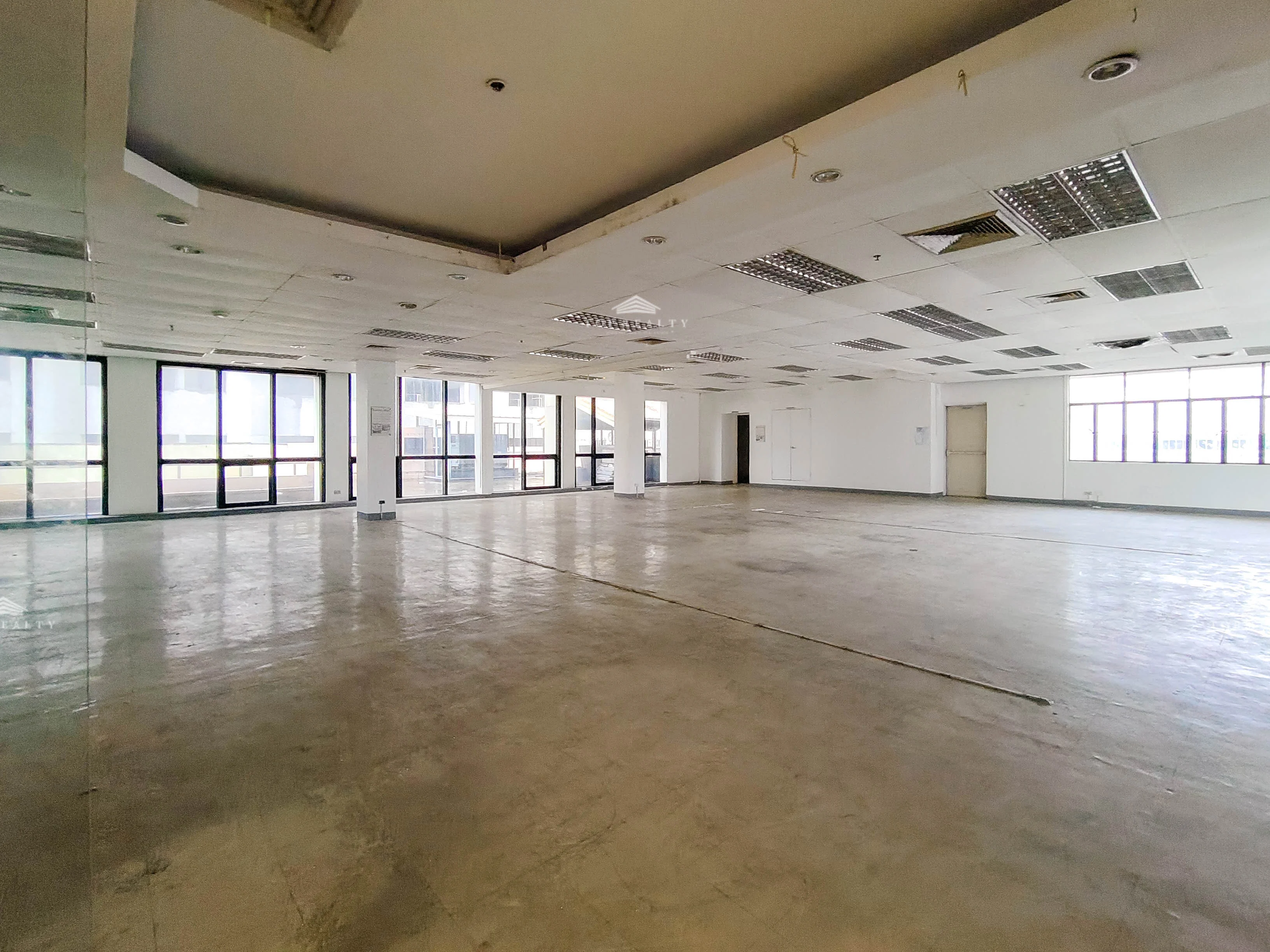 Office Space for Rent in Ctc Building