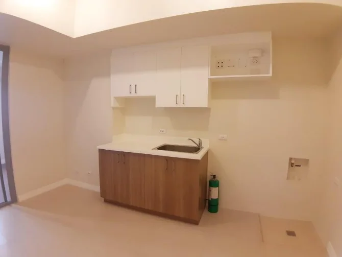 The Vantage - Studio Condo For Sale in Pasig City