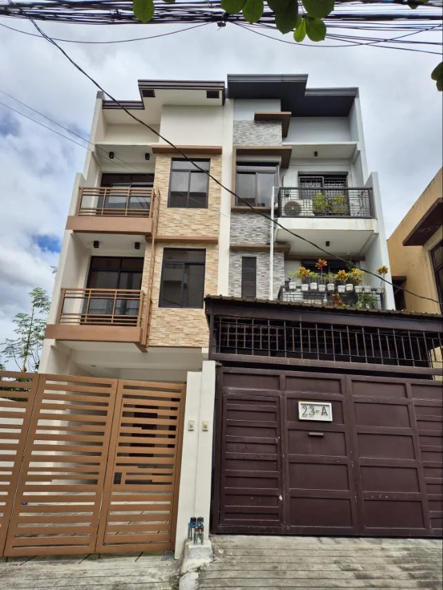 4 Bedroom Townhouse/Duplex/Compound for Sale in Sanville 1 Subdivision