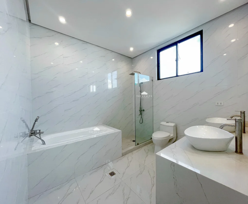 4 Bedroom House & Lot for Sale in Greenwoods Executive Village