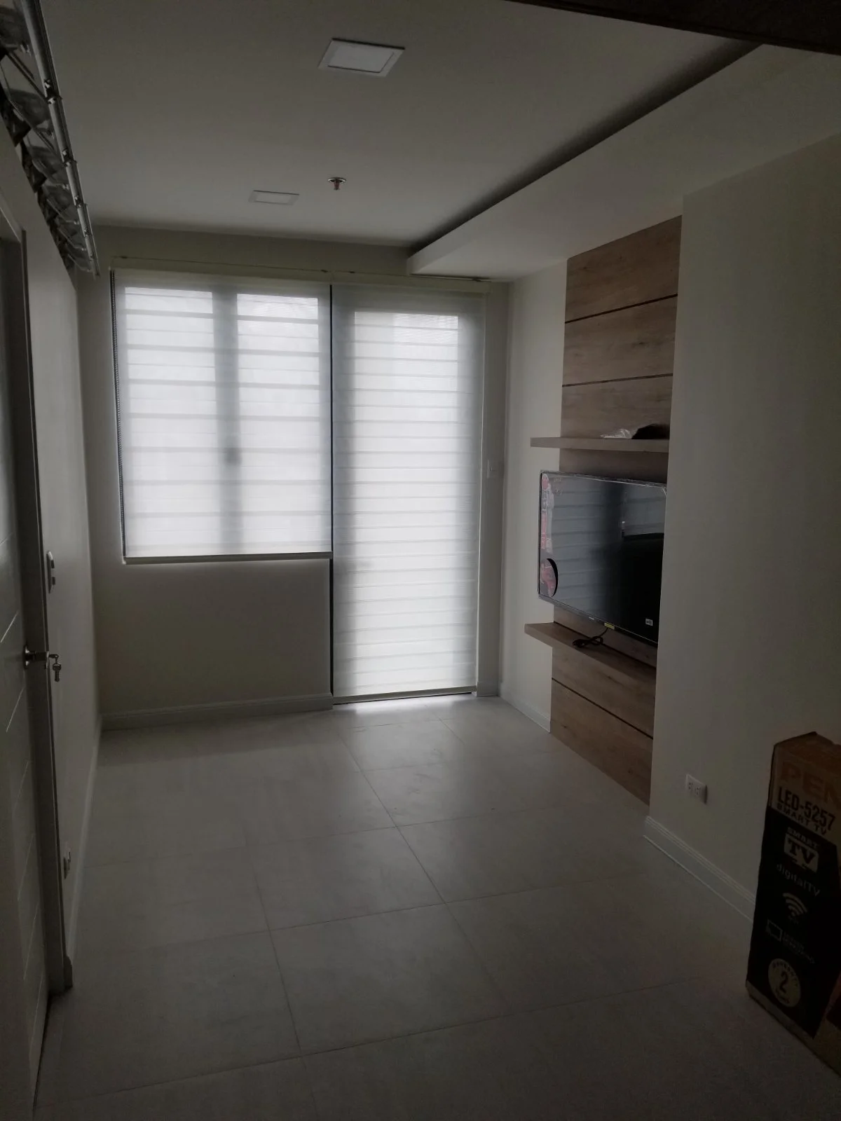 2 Bedroom Condominium for Sale in Baron Tower