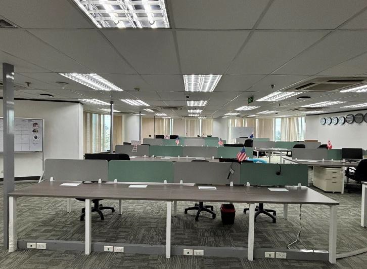 Semi- Fitted Office Space for Lease in Ortigas Center Pasig City Very Near MRT Station