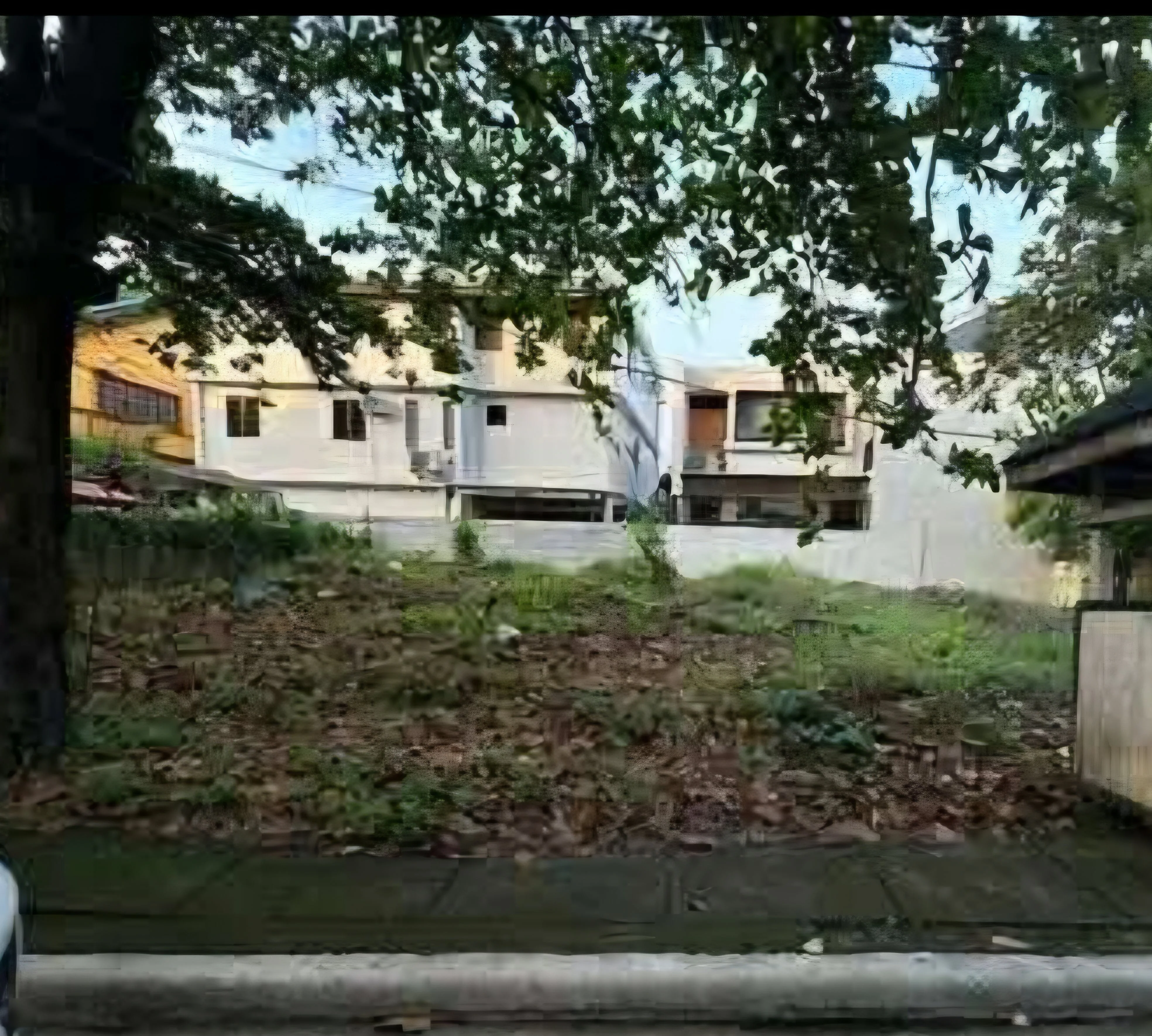 Lot for Sale in Parkwood Greens