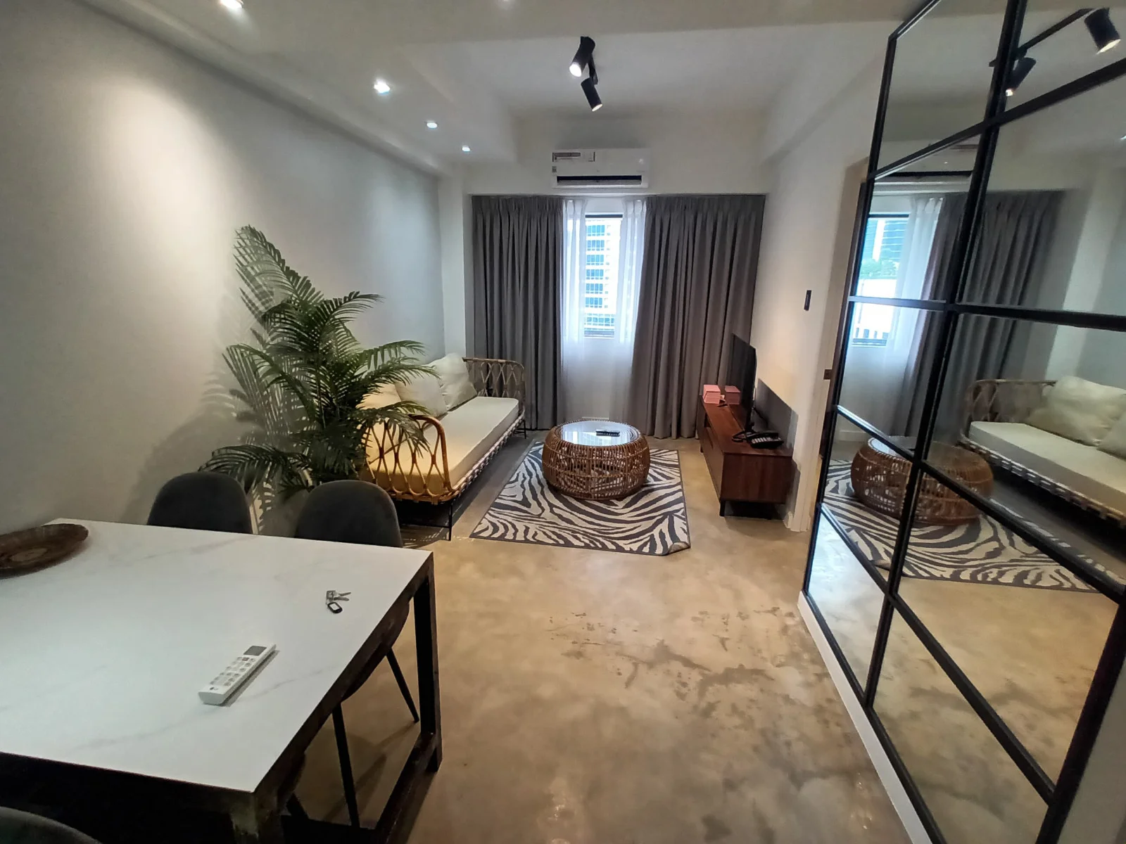 1 Bedroom Condominium for Sale in Forbeswood Heights