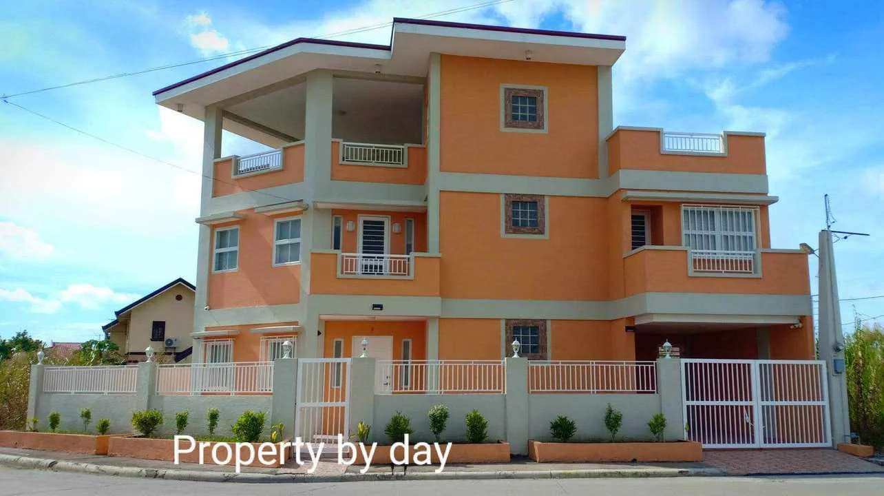 4 Bedroom House & Lot for Sale in Northfields Executive Village